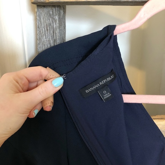 BANANA REPUBLIC Navy Flutter Sleeve Dress - Picture 6 of 10